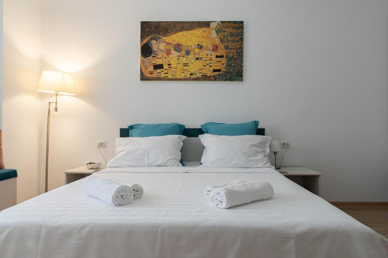 Apartament Le Bonheur Mamaia Exteriör bild