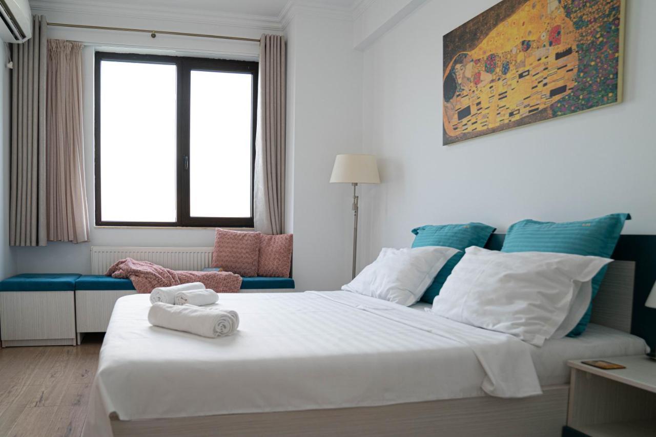 Apartament Le Bonheur Mamaia Exteriör bild