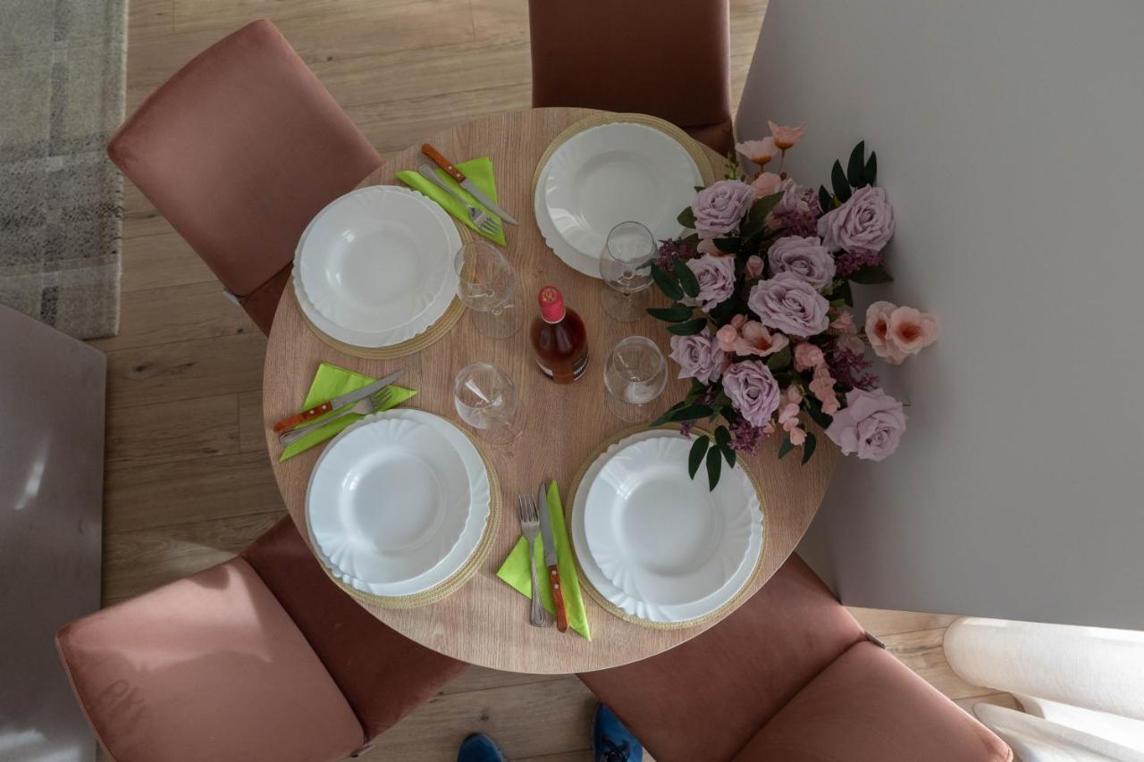 Apartament Le Bonheur Mamaia Exteriör bild