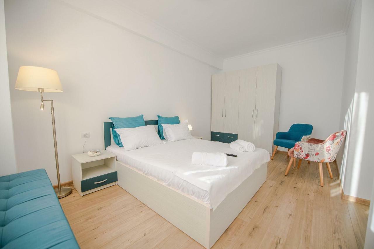 Apartament Le Bonheur Mamaia Exteriör bild