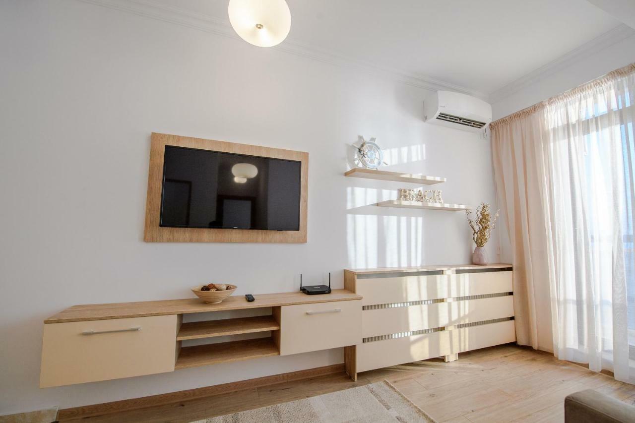 Apartament Le Bonheur Mamaia Exteriör bild